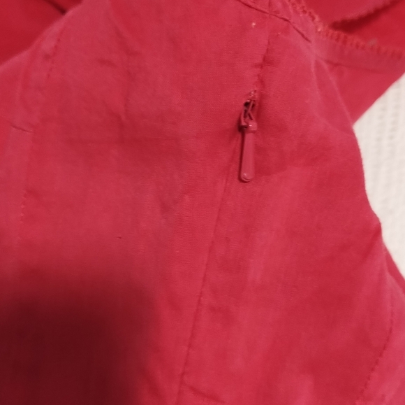 Tory Burch Women's  Ruffle Sleeveless Top - Picture 4 of 7